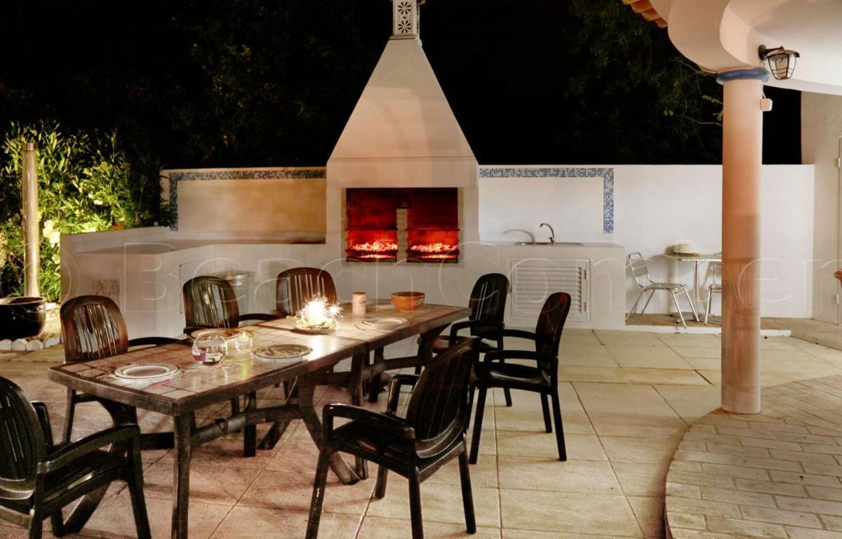 Casa Beachcomber Le Jardin Des Arts Lagos Exterior photo