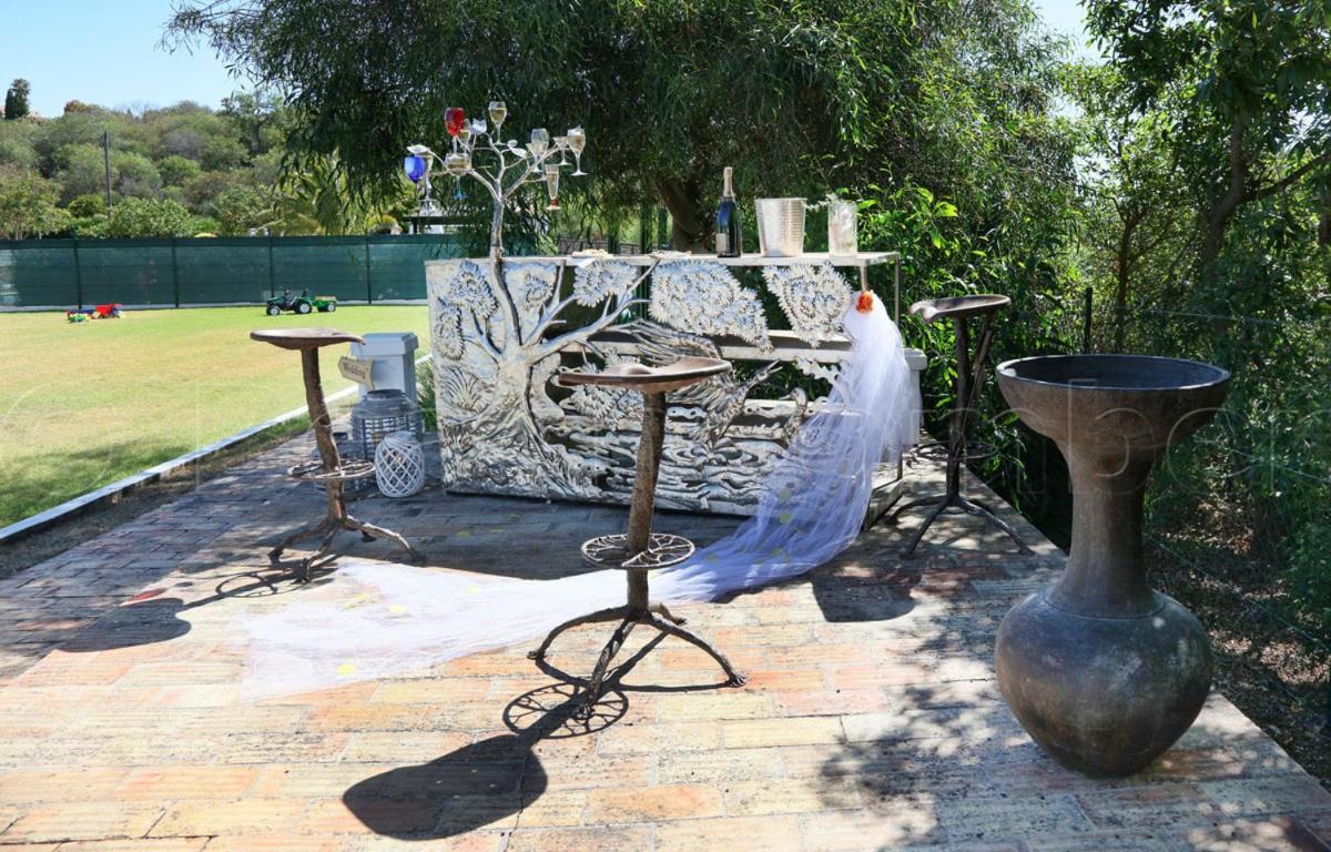 Casa Beachcomber Le Jardin Des Arts Lagos Exterior photo